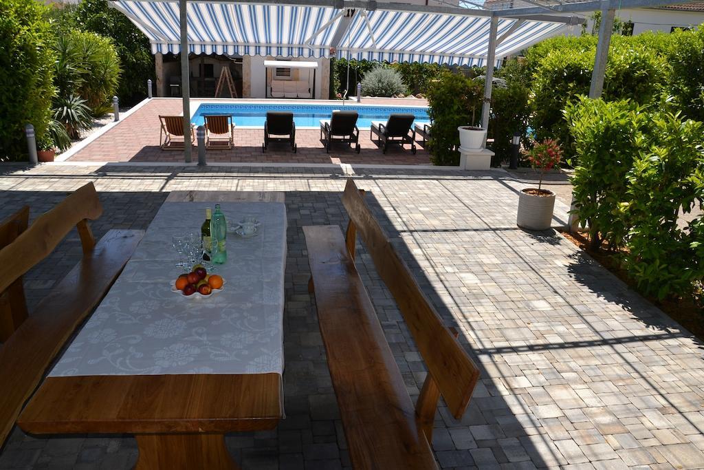 Apartment Mary Trogir Rum bild