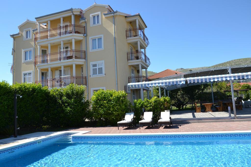 Apartment Mary Trogir Rum bild