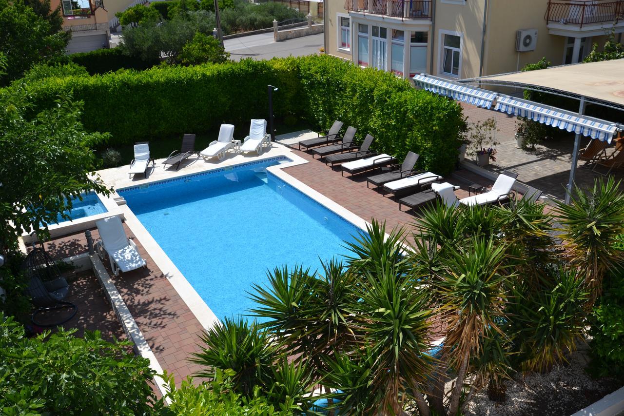 Apartment Mary Trogir Exteriör bild